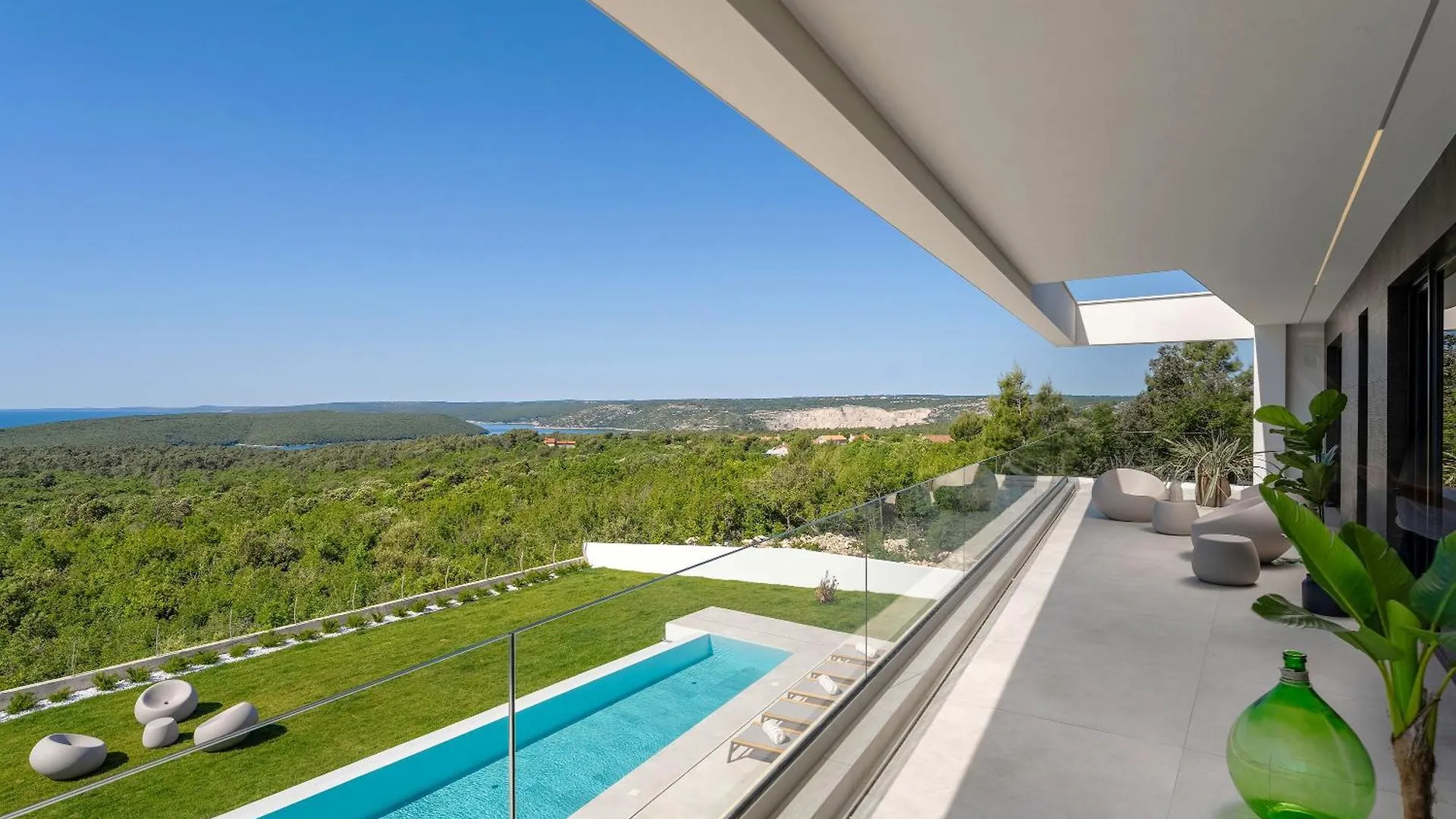 Design Villa Diagonal - Tranquil Sea View Escape Diminici