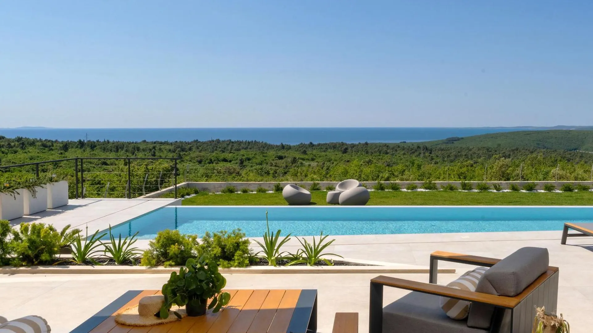 Design Villa Diagonal - Tranquil Sea View Escape Diminici 0*,